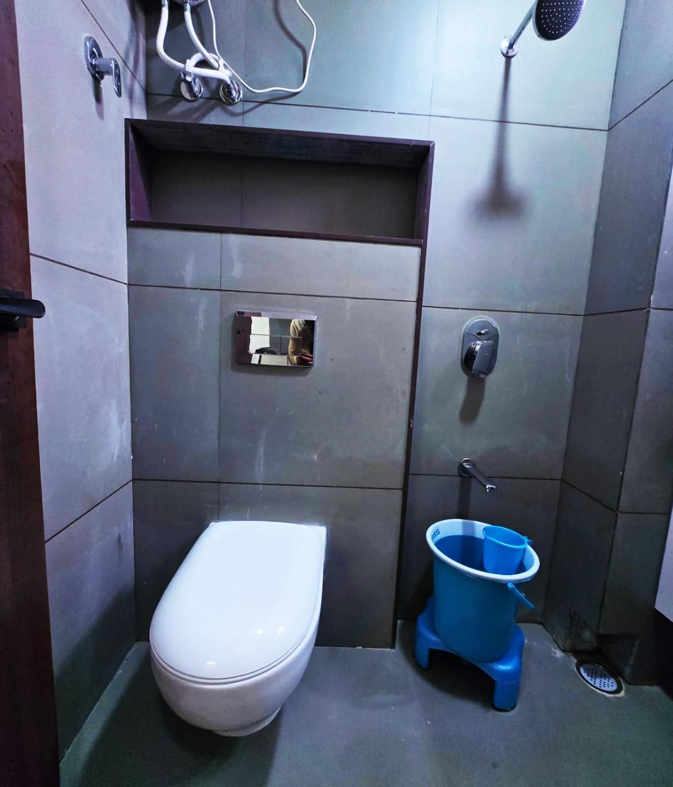 Hotel Nexus Indore Exterior foto